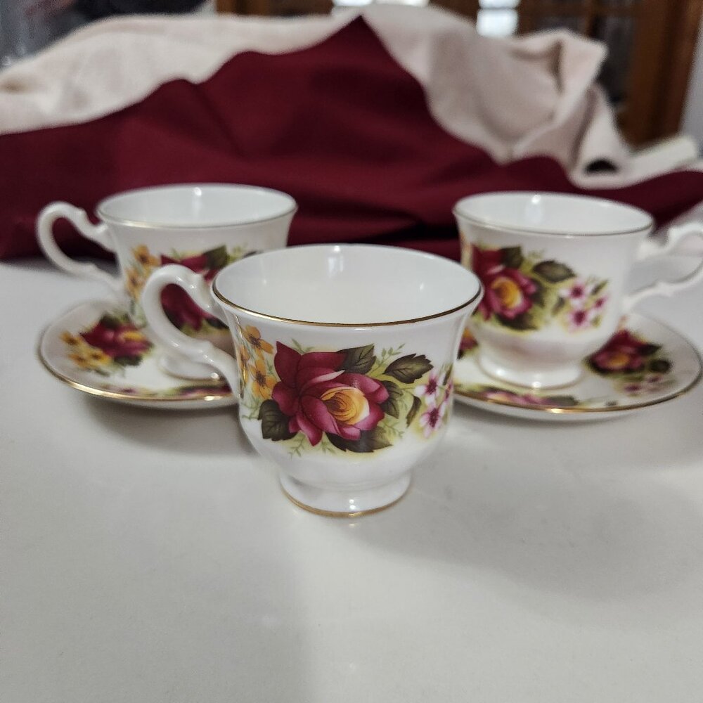 Royal Kent Porcelain Bone China 3 Teacups 2 Saucers Roses Staffordshire England